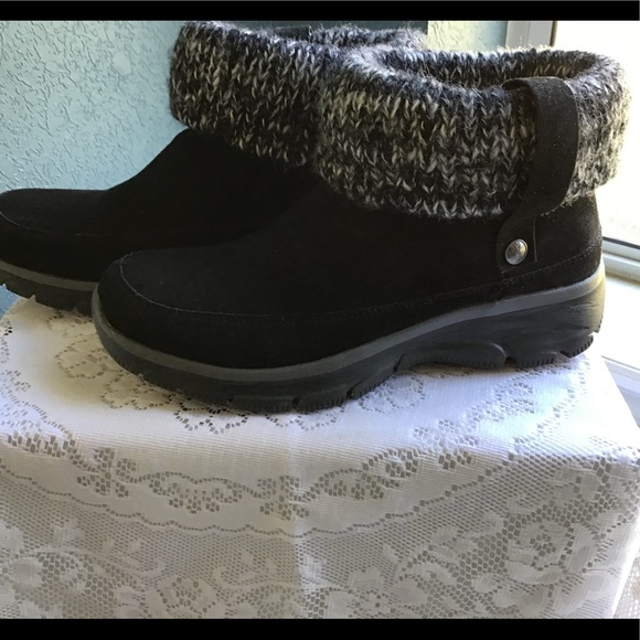 Women’s Skecher Heighten Boot Size 8 - Picture 9 of 9